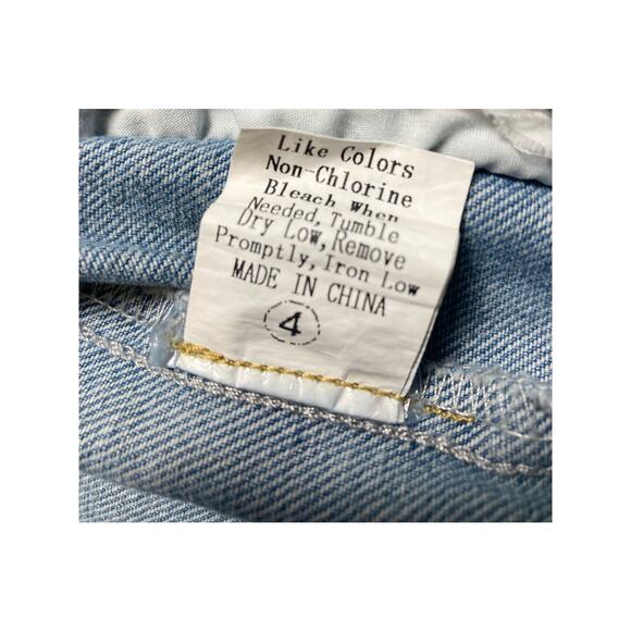 New Womens Distressed Denim Jean Jacket Size Small with Detachable Hood - Picture 11 of 15